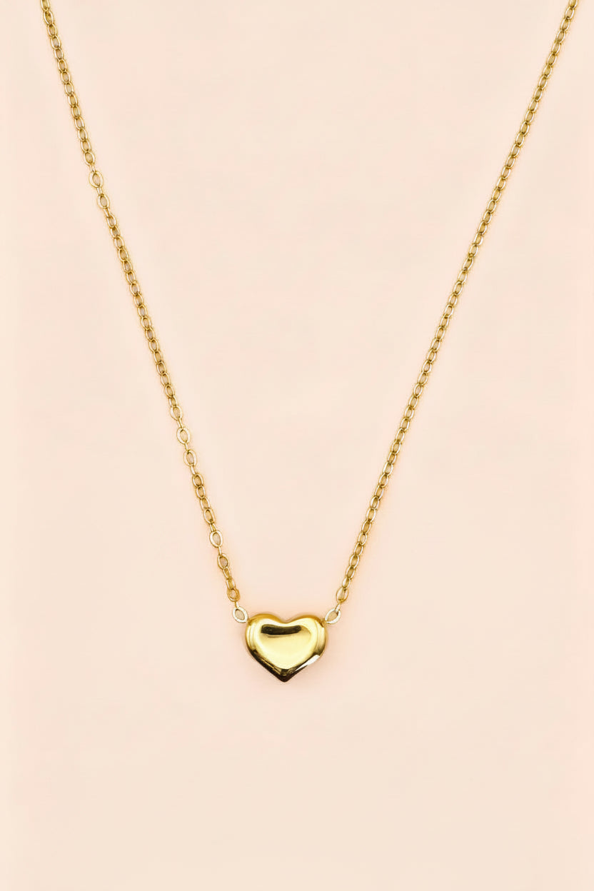 AMOUR 18K Gold Plated Heart Necklace