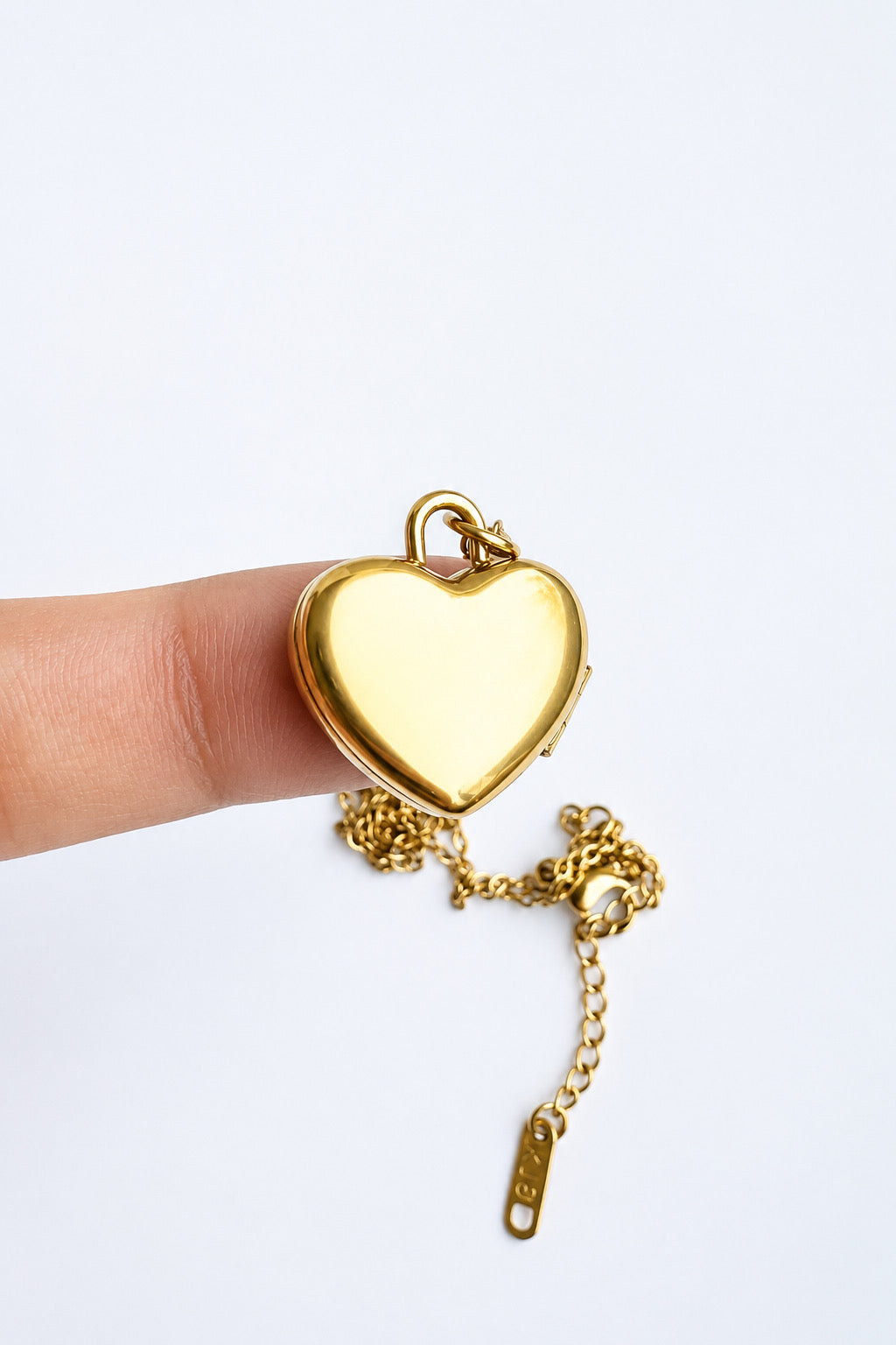 MILO 18K Gold Plated Heart Photo Locket Necklace