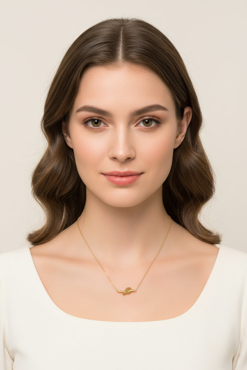 ARIA 18K Gold Plated Knot Necklace