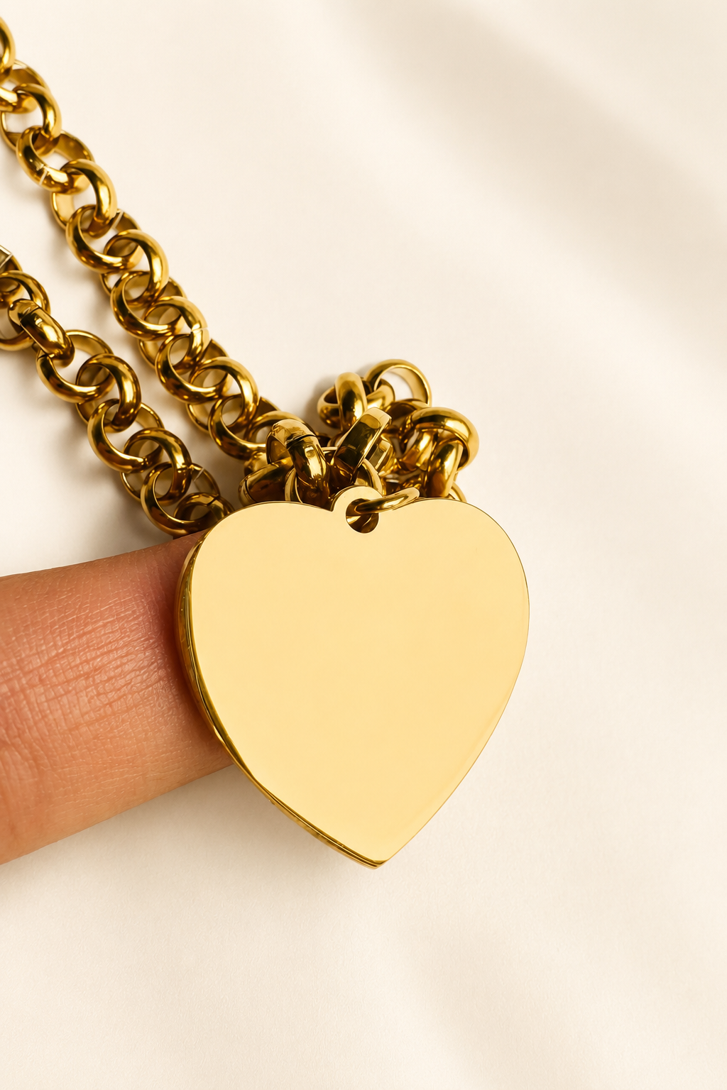 VIENNE 18K Gold Plated Reversible Heart Necklace