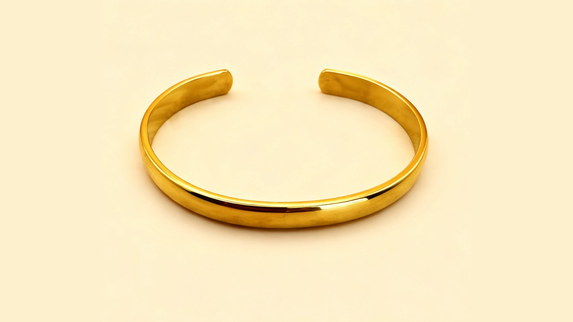 SOREL 18K Gold Plated Cuff Bracelet