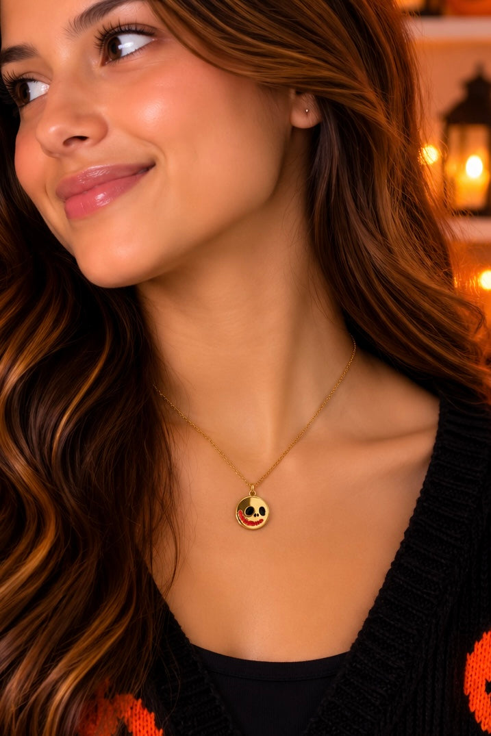 Spooky Smiley Skull Halloween Necklace