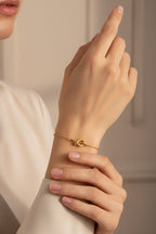 ARIA 18K Gold Plated Knot Bracelet