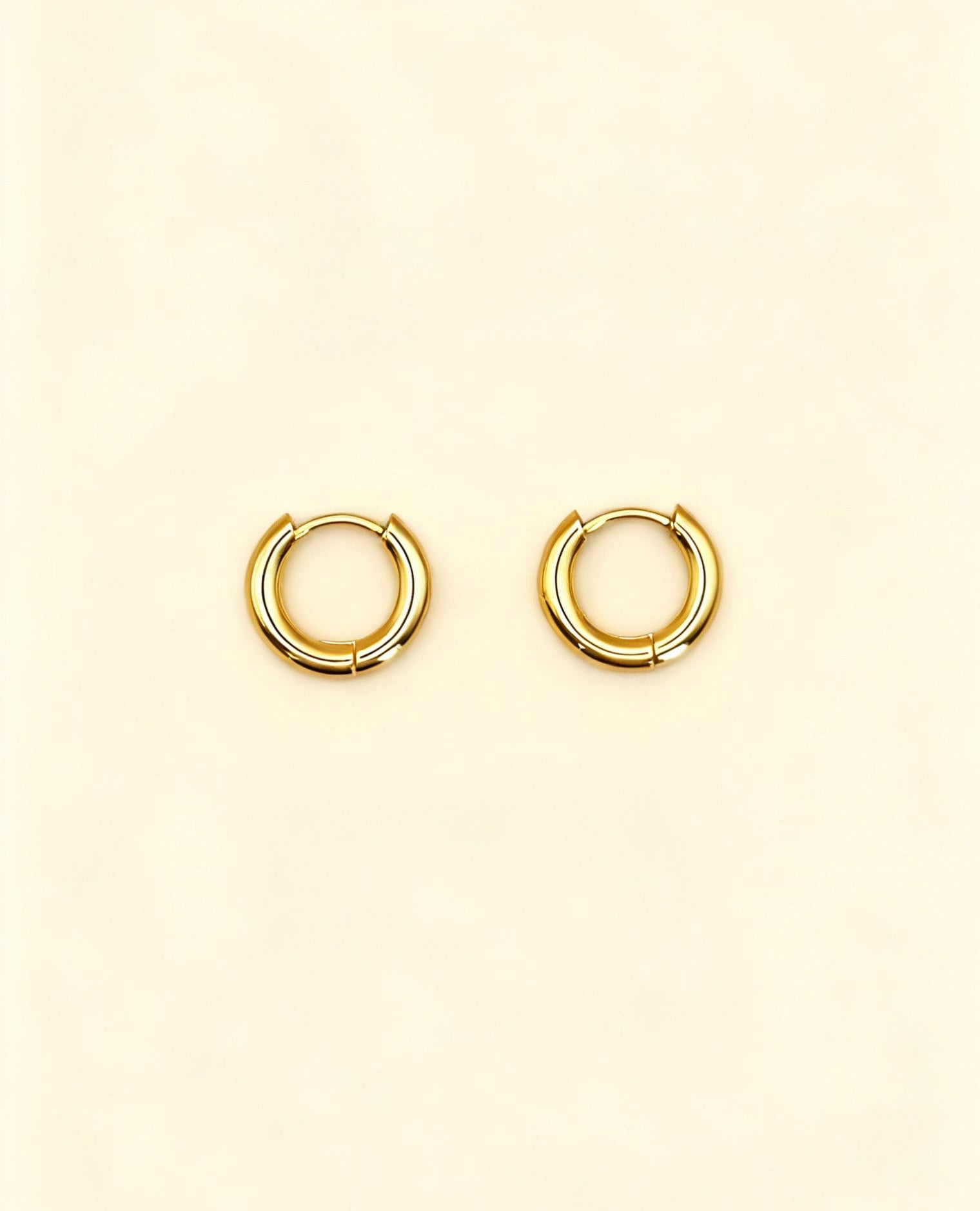 NOVA 18K Gold Plated Mini Hoop Earrings (8 mm)