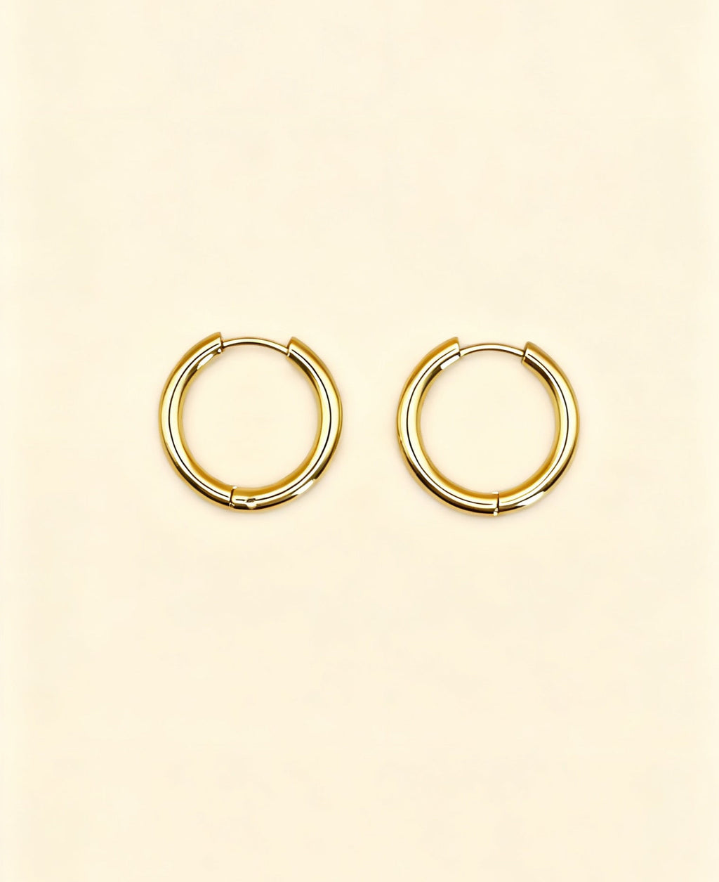 ELLA 18K Gold Plated Classic Mini Hoop Earrings (15 mm)