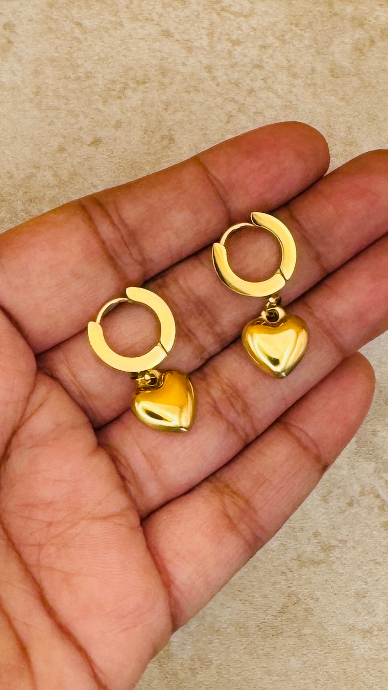 LUNA 18K Gold Plated Heart Necklace, Earrings & Bracelet Set