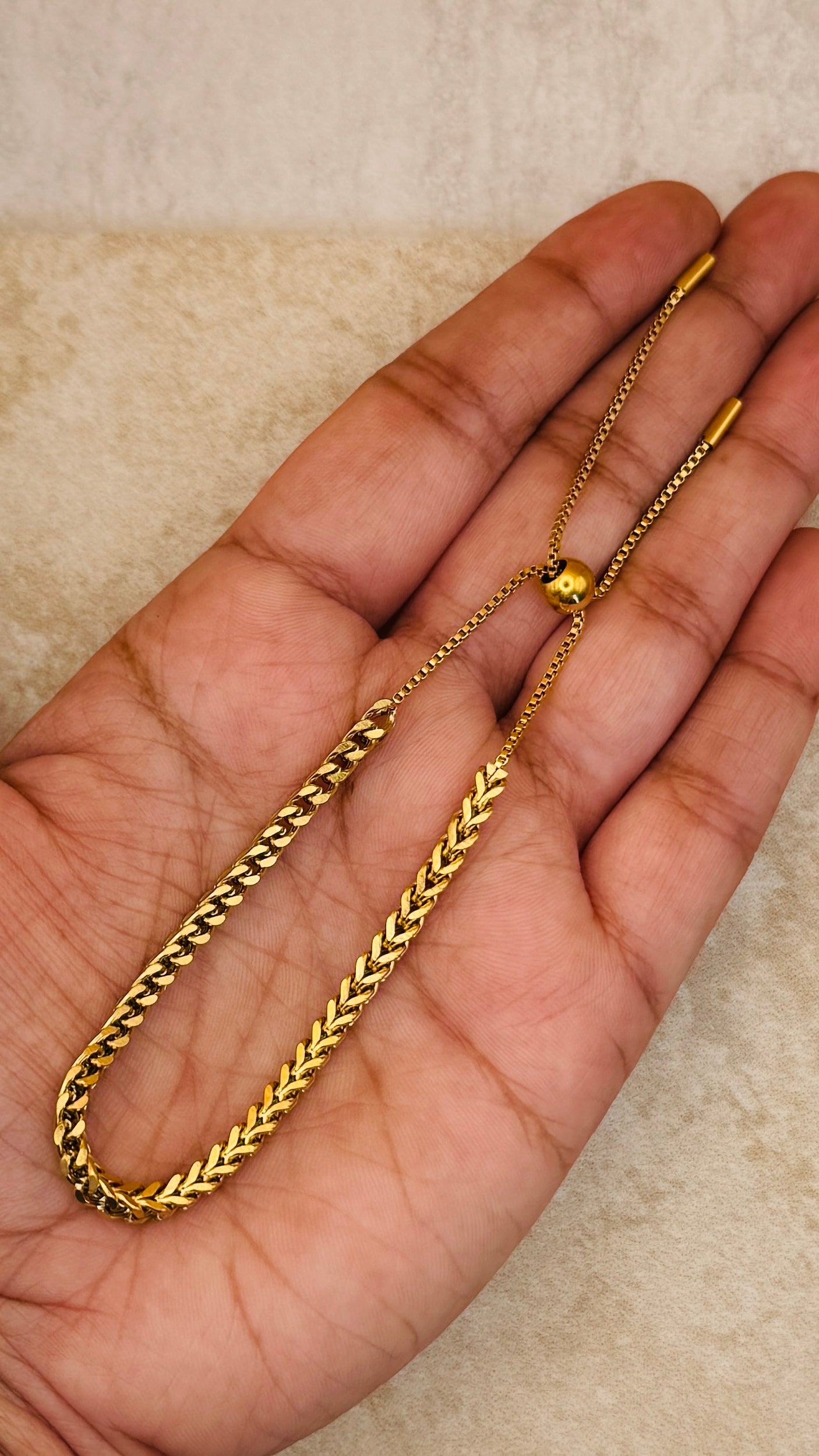 MIRA 18K Gold Plated Adjustable Chain Bracelet