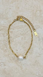 MIRA 18K Gold Plated Freshwater Pearl Chain Bracelet